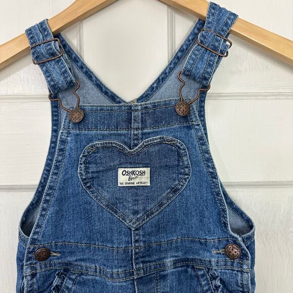 Oshkosh B’gosh Vestbak Overalls Toddler Girl Heart Pocket 2T Ruched Pockets Jean - Picture 2 of 9